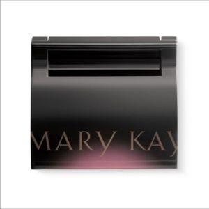 Mary Kay Compact Pro make-up compact (Unfilled)